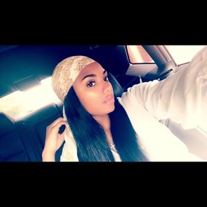 Meet your Posher, Candace